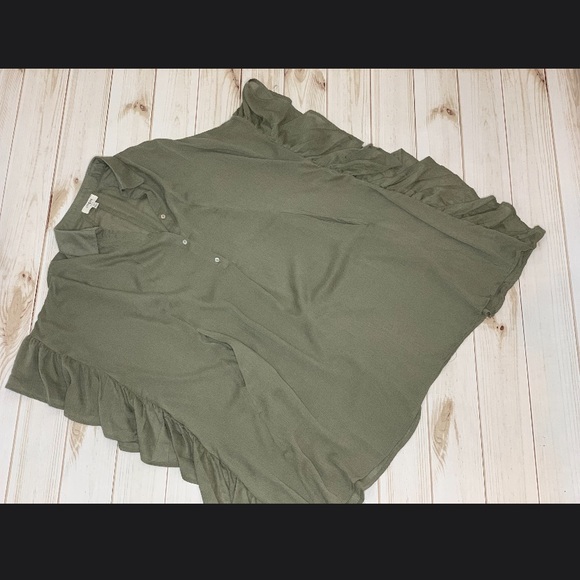 Long Green Top - Picture 3 of 3